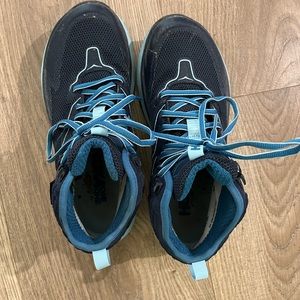 Hoka Hiking Shoes Size 7 Worn Once